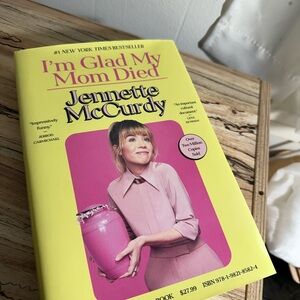 LAST CHANCE I'm Glad My Mom Died by Jennette McCurdy